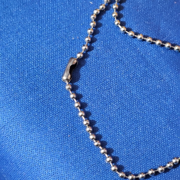 Men's Stainless Steel Cross Pendant Necklace - Picture 5 of 7